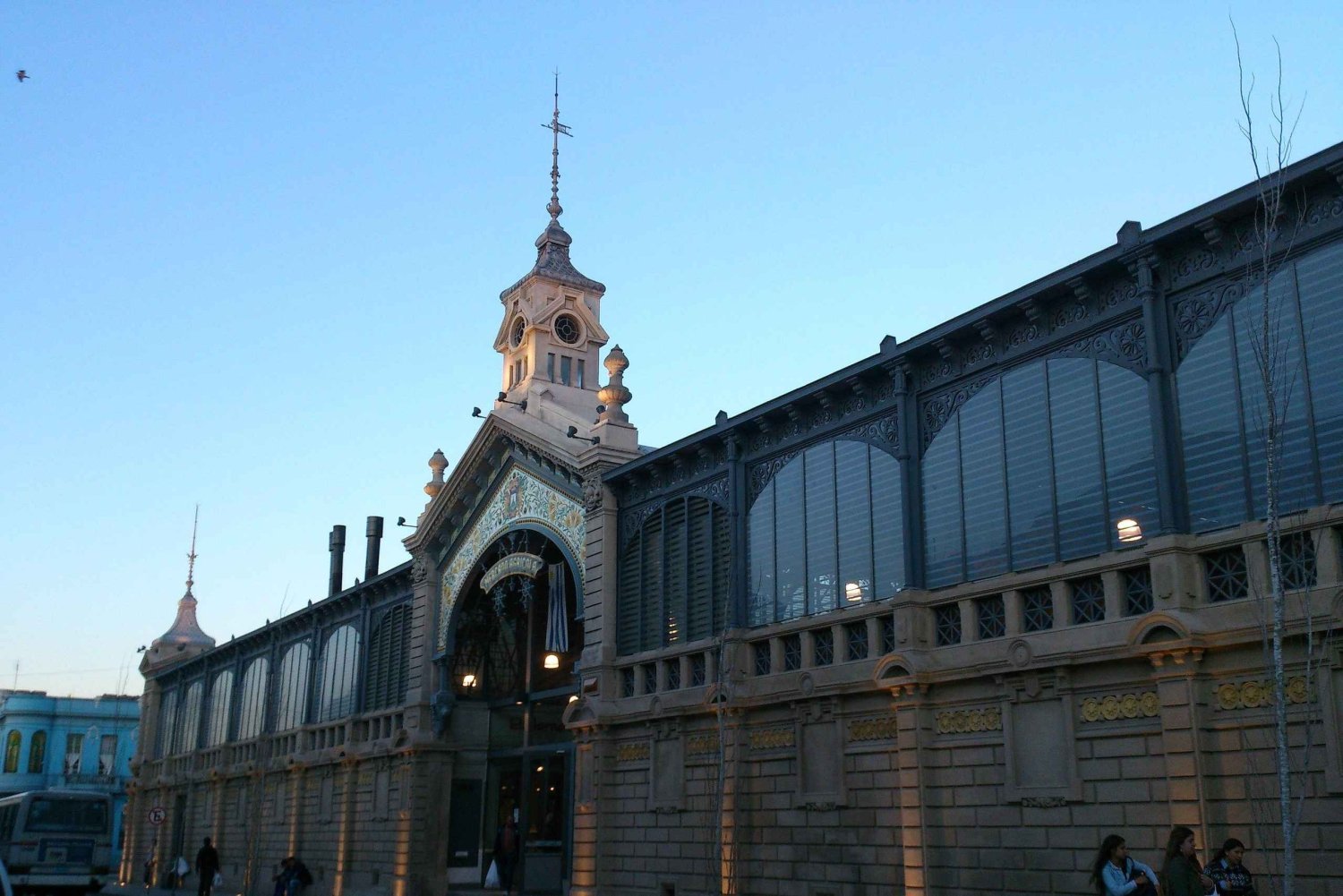 Montevideo City Tour for Cruisers - AudioGuided