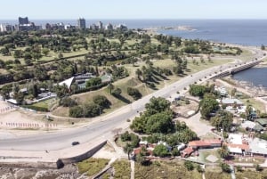 Montevideo: Hop-On Hop-Off bussikierros: Sightseeing Hop-On Hop-Off bussikierros
