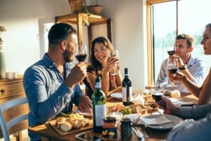 Montevideo: Wine Tasting & Countryside Lunch Experience