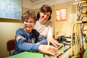 Montreux: Entrance Ticket to Fort De Chillon