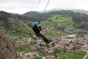 オアハカ：プエブロス マンコムナドス ハイキング ツアー
