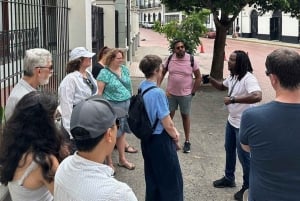 Panama City: Legends and Hidden Gems of Casco Viejo Tour