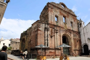 Panama City: Old Headquarters and Panama Canal Tour