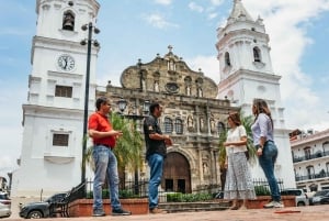 Panama City & Panama Canal Half-Day Tour + Panama Sign Stop