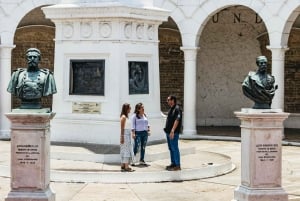 Panama City & Panama Canal Half-Day Tour + Panama Sign Stop