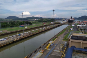 Panama City: Wspólna półdniowa wycieczka po mieście i kanale