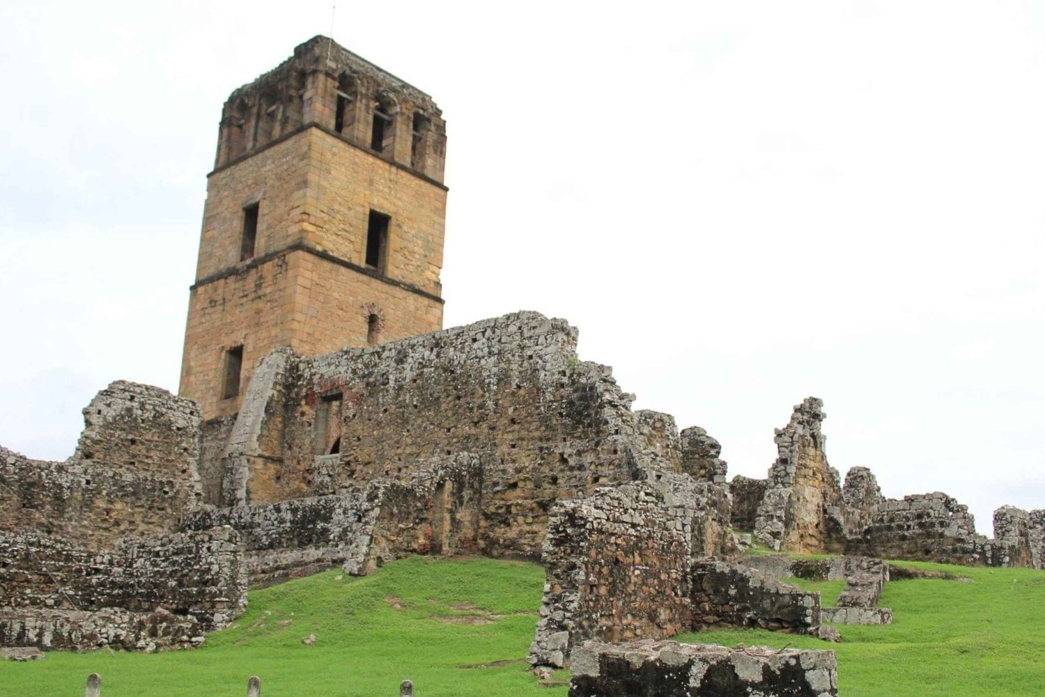 Panamas höjdpunkter: Från då till nu-tur