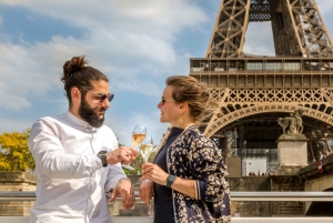 Paris : Croisière dégustation de champagne au départ de la Tour Eiffel