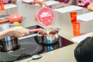 Paris: Macarons-Kochkurs mit Pâtisserie-Chef Noémie