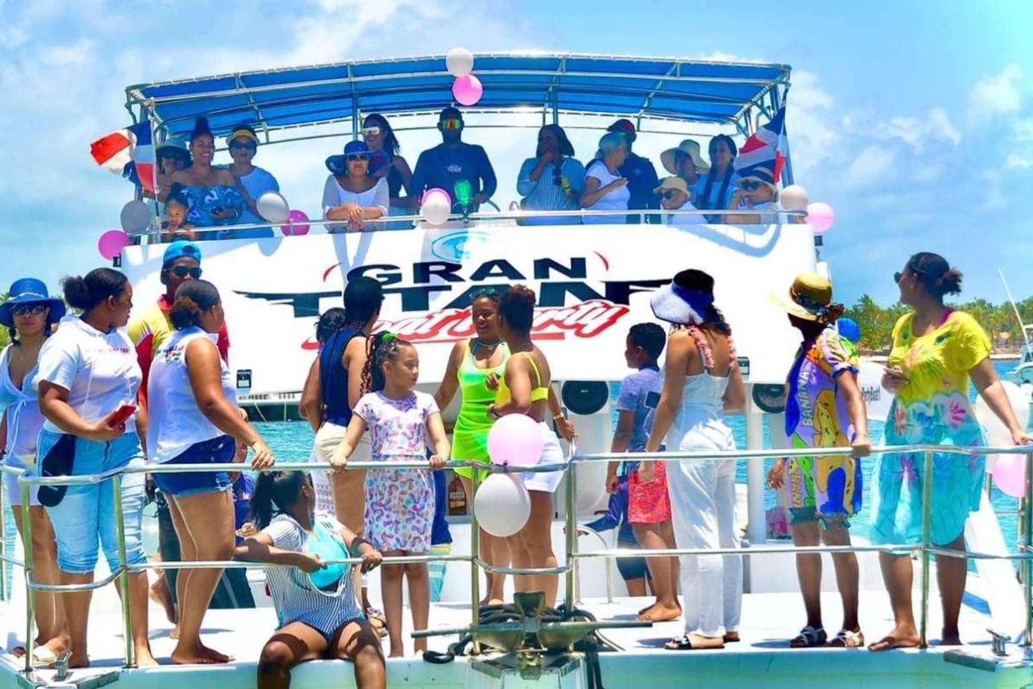 Partyboot / Fiesta En Catamarán En Punta Cana / Kostenlose Getränke