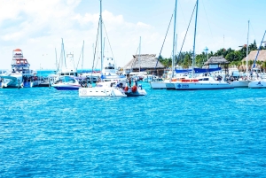PDC : Excursion en catamaran à Isla Mujeres avec plongée en apnée