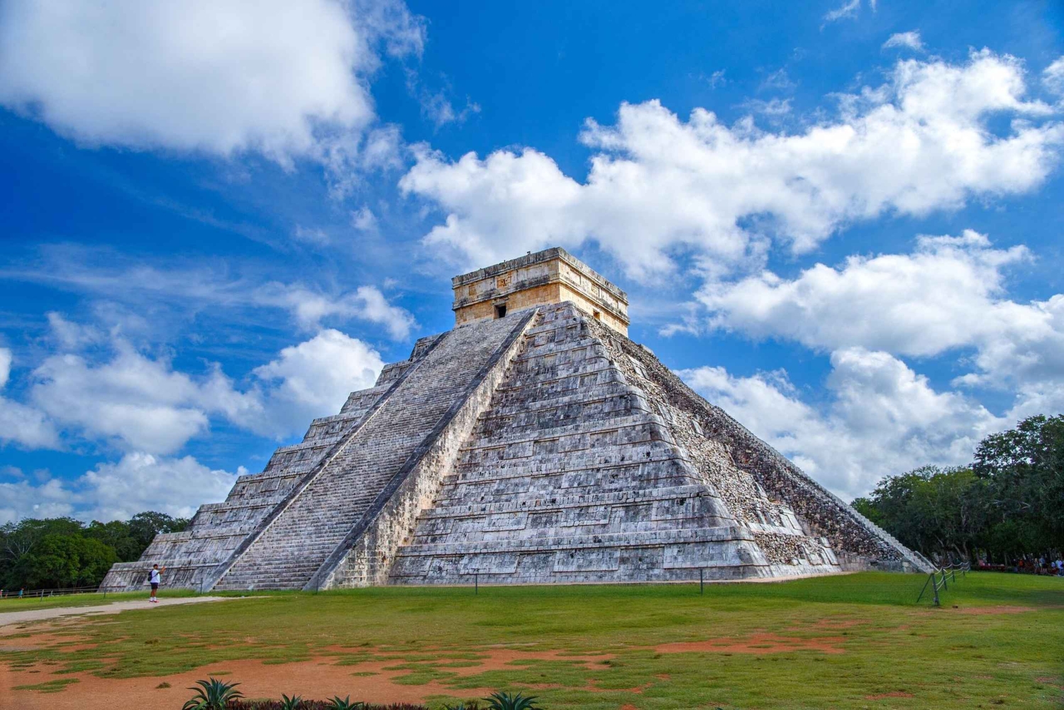 Playa del Carmen: Chichen Itza Early Tour with Hotel Pick-up