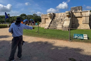 Playa del Carmen: Chichen Itza Early Tour with Hotel Pick-up