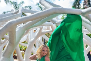 Playa del carmen: Flying dress walking tour with local guide