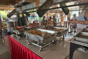 Playa del Carmen: Isla Mujeres Obegränsad Open Bar Katamaran