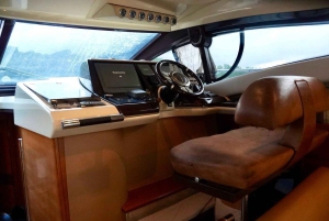 Private Azimut 47 Fly Yacht from Cancun to Isla Mujeres - 6 Hours
