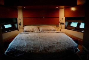 Private Azimut 47 Fly Yacht from Cancun to Isla Mujeres - 6 Hours