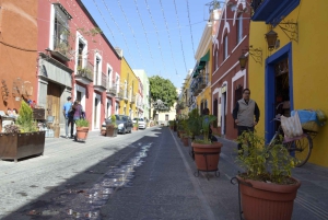 Puebla: Sightseeing Walking Tour with Food Tastings
