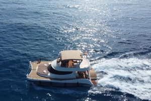 Puerto del Carmen: Catamaran Trip with Water Sports