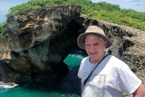 Puerto Rico: Cueva del Indio, Waterfalls, & Beach Tour