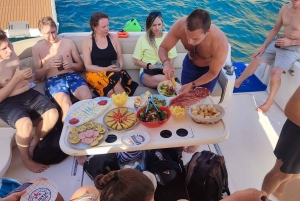 Puerto Rico, Gran Canaria: Boat Tour with Tapas and Drinks