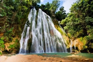 Punta Cana: Samana, El Limon & Bacardi Island Tour
