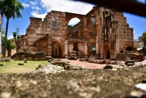 Punta Cana: Santo Domingo Dagsutflykt med biljetter och lunch