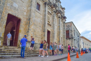 Punta Cana: Santo Domingo Day Trip with Tickets and Lunch