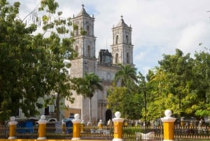 Riviera Maya: Chichen Itza, Valladolid & Cenote Swim Tour