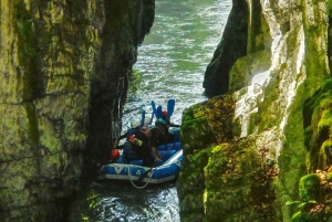 Samoëns: spływ pontonowy w Alpach Francuskich