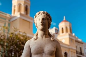 San Juan: Tour a pie por el casco antiguo al atardecer