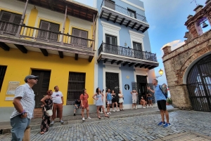 San Juan: Old Town Sunset Walking Tour