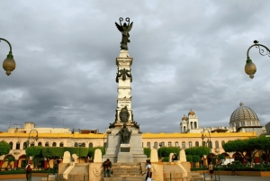 San Salvador: Must-See Sites byvandring med en guide