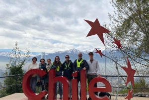 Santiago by Scooter: A Journey between Nature and Urbanism