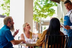 Santiago: Vinícolas Exclusivas de Casablanca e Restaurante Tanino