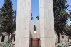 Santiago de Chile: cmentarz generalny z przewodnikiem - ekspertem w dziedzinie historii lokalnej