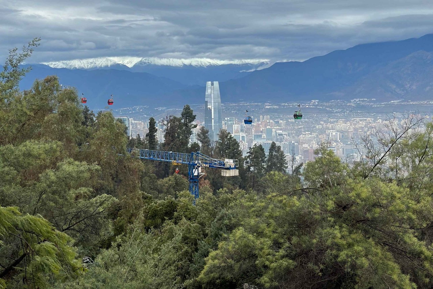 Santiago de Chile: speel als een local; geschiedenis, uitzichten, kunst en eten.