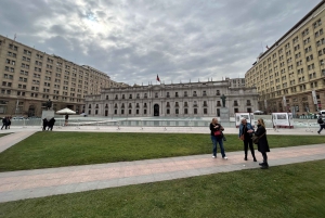 Santiago: Downtown Walking Tour