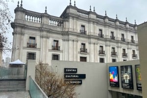 Santiago | La Moneda | Hoofdplein | Precolumbiaans Museum