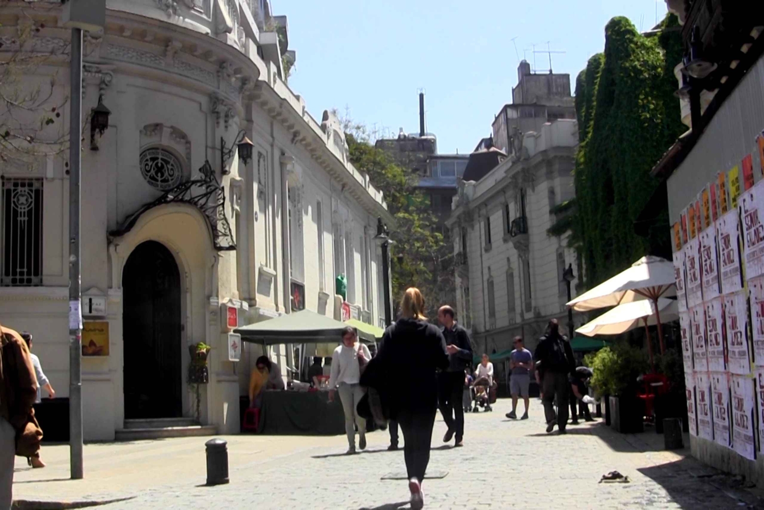 Santiago: Private Bar Tour with Beer and Cocktail Tasting