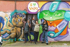 Santiago: Viña del Mar, Valparaiso & Casablanca Valley Tour