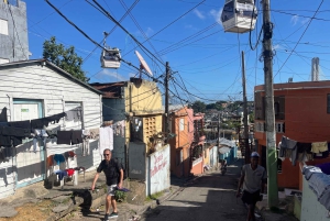 Santo Domingo: City Life Lunch & Transportation Tour