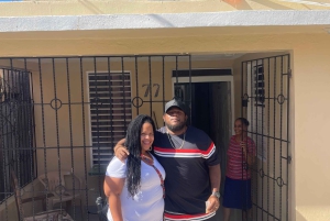 Santo Domingo: City Life Lunch & Transportation Tour