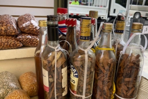 Santo Domingo: City Life Lunch & Transportation Tour