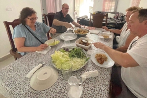 Santo Domingo: City Life Lunch & Transportation Tour