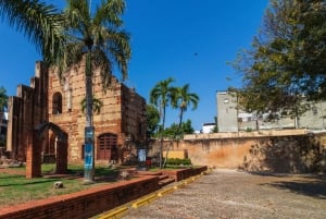 Stadsrundtur i Santo Domingo: Koloniala staden, Los Tres Ojos, lunch