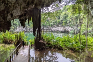 Santo Domingo: Los Tres Ojos, Boca Chica & More