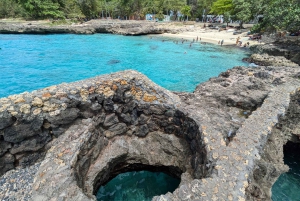 Santo Domingo: Los Tres Ojos, Boca Chica & More