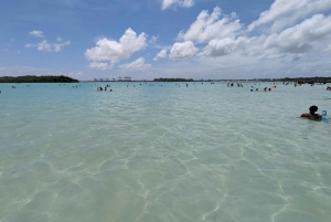 Santo Domingo: Los Tres Ojos, Boca Chica & More