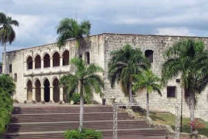 Santo Domingo: Los Tres Ojos, Faro a Colón e Zona Colonial